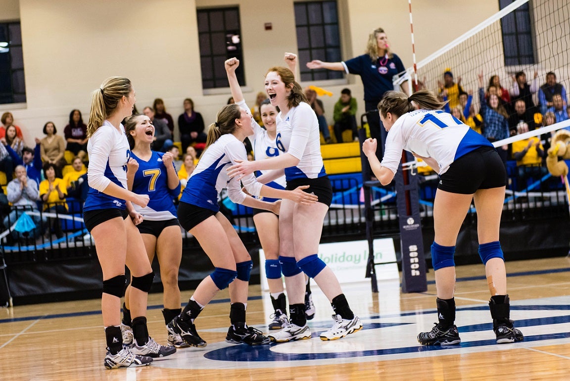 Women's Volleyball vs. Toronto | Mattamy Athletic Centre